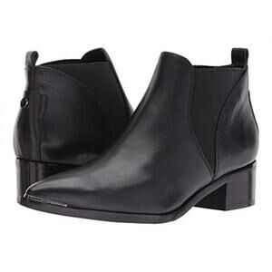 Marc Fisher LTD Yellin Chelsea Leather Booties in Black, Size 8.5